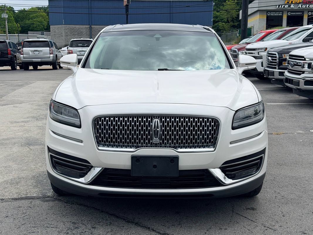 Used 2019 Lincoln Nautilus Reserve FWD image 9