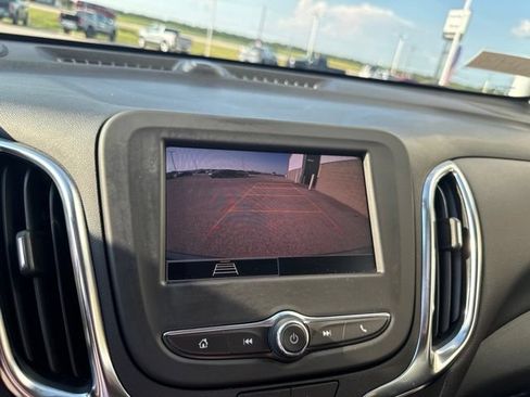 Used 2024 Chevrolet Equinox LT FWD image 22