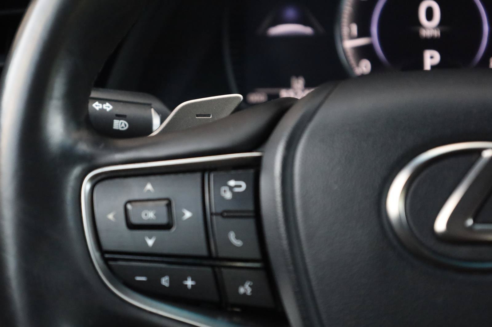 Used 2023 Lexus ES 350 w/ Premium Package FWD image 40
