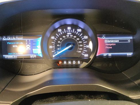 Used 2019 Ford Edge Titanium image 23