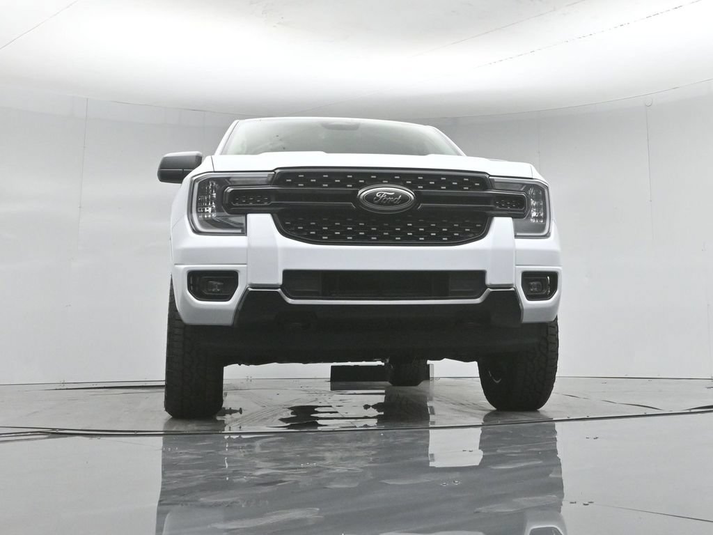New 2026 Ford Ranger XLT w/ Black Appearance Package AWD/4WD image 42
