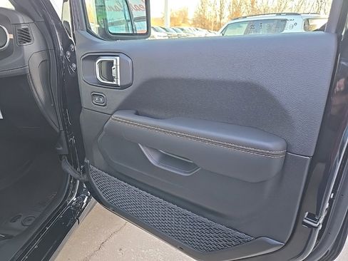 New 2026 Jeep Gladiator Sport image 74