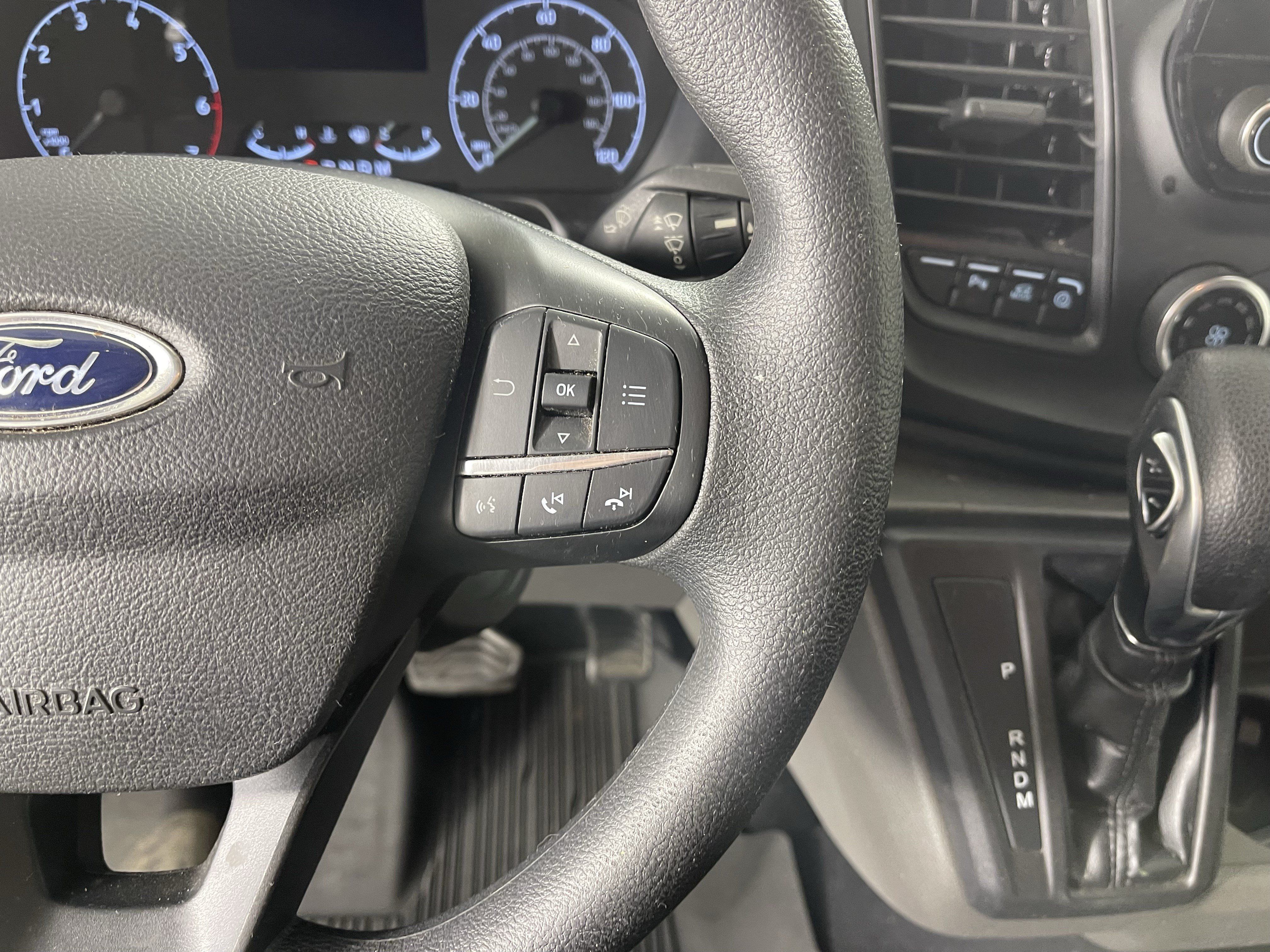 Used 2020 Ford Transit 250 Low Roof RWD image 16