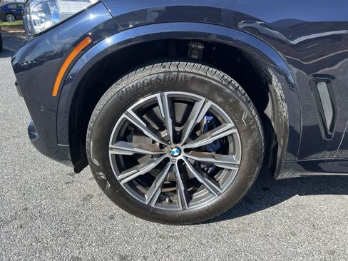 Used 2022 BMW X5 M50i w/ Executive Package AWD/4WD image 20