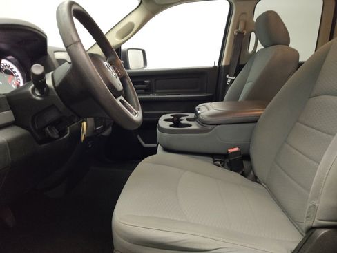Used 2019 RAM 1500 Tradesman w/ Chrome Plus Package RWD image 17