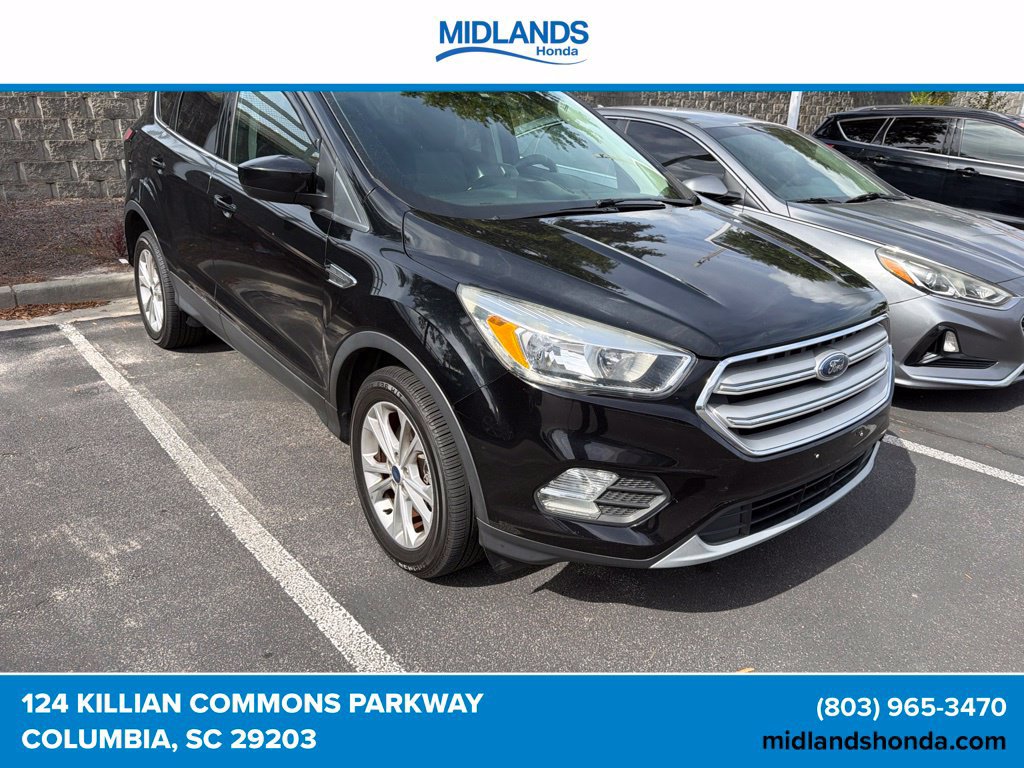 Used 2018 Ford Escape SE AWD/4WD image 1