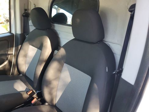 Used 2021 RAM ProMaster City Tradesman FWD image 17