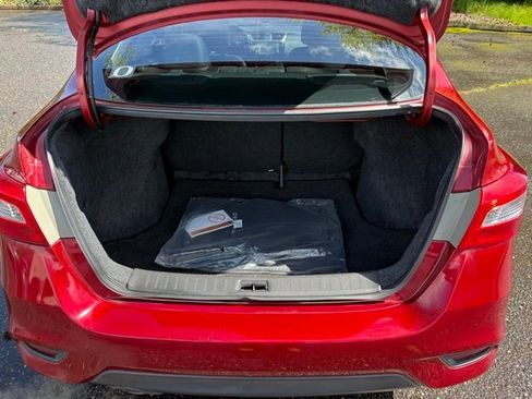 Used 2017 Nissan Sentra SR w/ SR Premium Technology Package FWD image 23