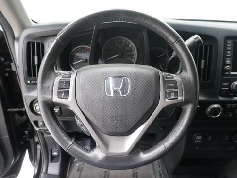 Used 2014 Honda Ridgeline SE image 16