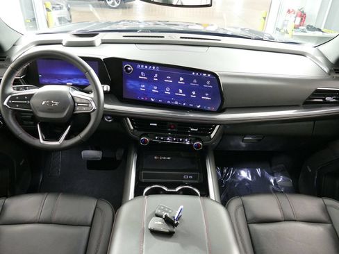 Used 2025 Chevrolet Tahoe RST w/ RST Capability Package AWD/4WD image 24