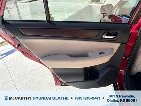 Used 2015 Subaru Outback 2.5i Limited AWD/4WD image 17