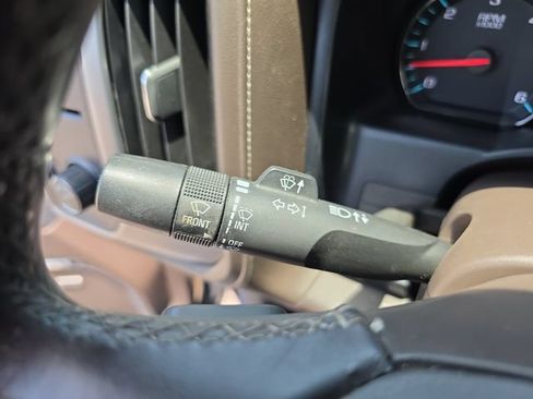 Used 2018 GMC Sierra 1500 SLT w/ SLT Premium Package RWD image 24