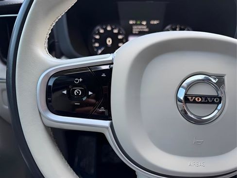 Used 2021 Volvo XC60 T5 Inscription w/ Protection Package Premier FWD image 40