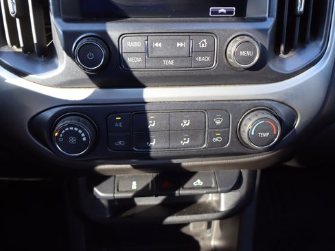 Used 2018 Chevrolet Colorado LT AWD/4WD image 31