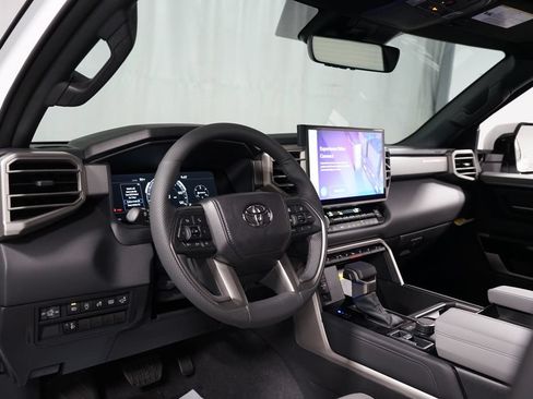 New 2026 Toyota Tundra Limited AWD/4WD image 12