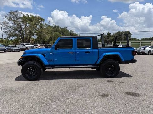 Used 2021 Jeep Gladiator Sport AWD/4WD image 7
