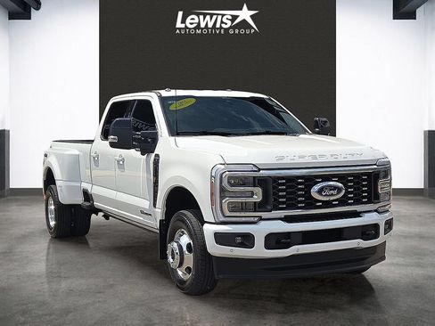 Used 2026 Ford F350 Platinum AWD/4WD image 6