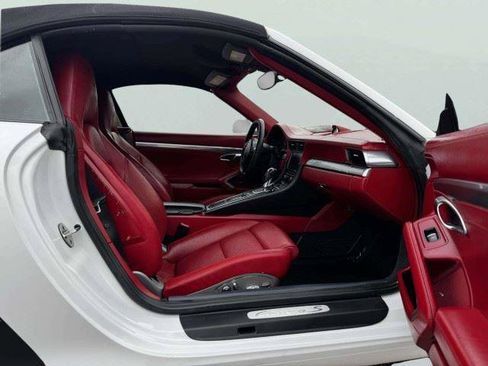Used 2013 Porsche 911 Carrera S RWD image 38