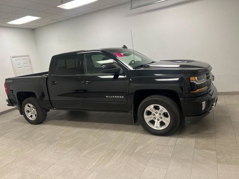 Used 2017 Chevrolet Silverado 1500 LT w/ All Star Edition AWD/4WD image 11