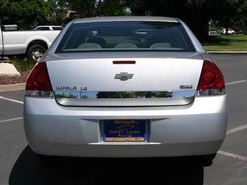 Used 2009 Chevrolet Impala LS image 9