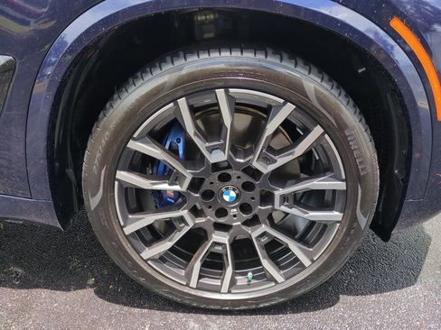 Used 2026 BMW X5 xDrive50e w/ M Sport Package AWD/4WD image 11