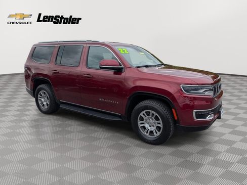 Used 2022 Jeep Wagoneer Series I AWD/4WD image 6
