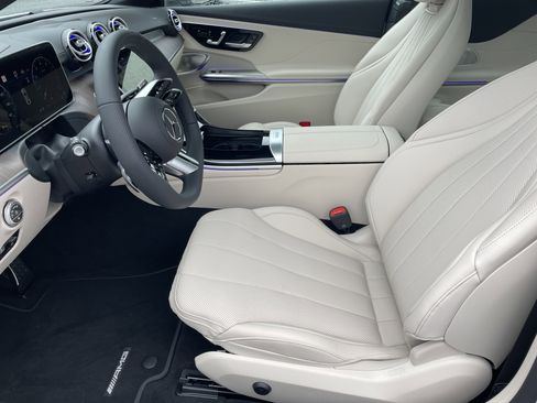 New 2026 Mercedes-Benz CLE 300 4MATIC Coupe image 18