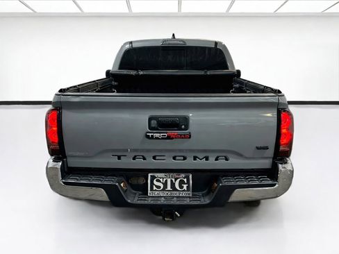 Used 2021 Toyota Tacoma TRD Off-Road AWD/4WD image 5