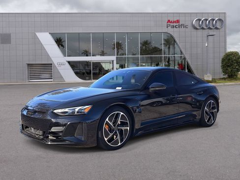 Used 2024 Audi RS e-tron GT w/ Carbon Performance Package image 1