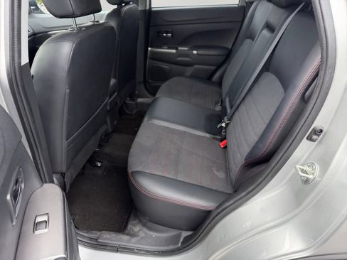 Used 2024 Mitsubishi Outlander Sport SE AWD/4WD image 14