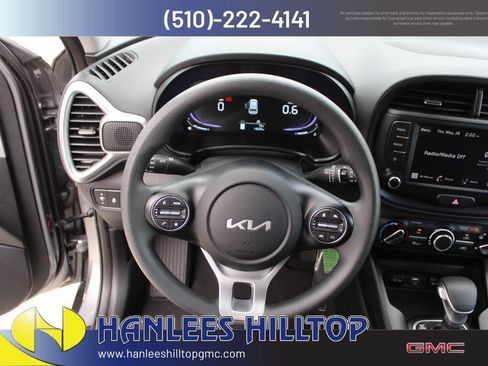 Used 2025 Kia Soul S FWD image 15