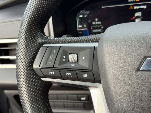 Used 2023 Mitsubishi Outlander AWD image 35