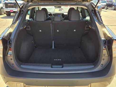 Certified 2025 Nissan Kicks S image 12