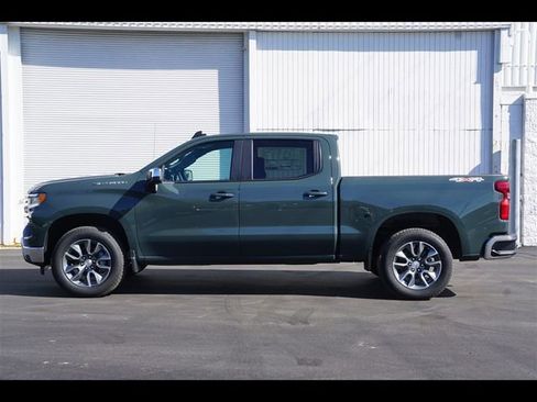 New 2026 Chevrolet Silverado 1500 LT image 2