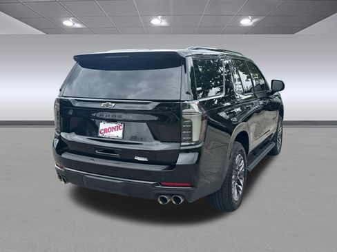Used 2026 Chevrolet Tahoe Z71 w/ Comfort Package AWD/4WD image 3