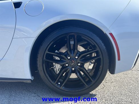 Used 2019 Chevrolet Corvette Stingray Coupe w/ Battery Protection Package image 29