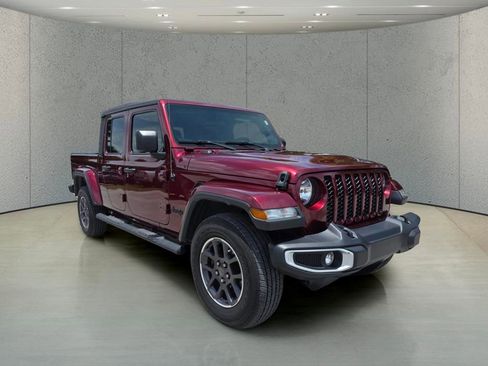 Used 2021 Jeep Gladiator Sport AWD/4WD image 12