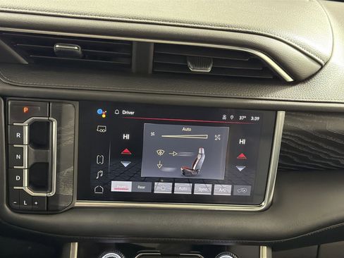 Used 2022 GMC Yukon Denali w/ Denali Premium Package image 20