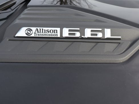 Certified 2024 Chevrolet Silverado 2500 LTZ w/ LTZ Premium Package image 12