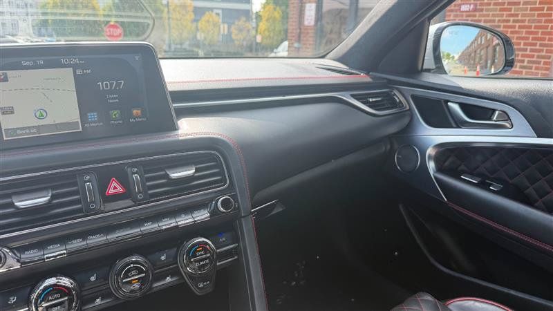 Used 2019 Genesis G70 2.0T Advanced w/ Sport Package RWD image 28