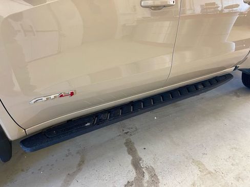 Used 2022 GMC Sierra 1500 AT4 w/ AT4 Preferred Package image 24