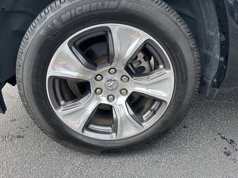 Used 2021 RAM 1500 Laramie image 12