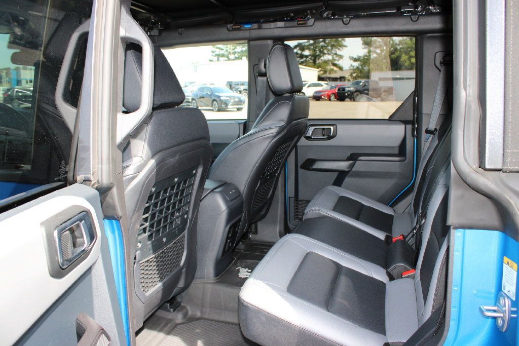 Used 2024 Ford Bronco Black Diamond AWD/4WD image 12