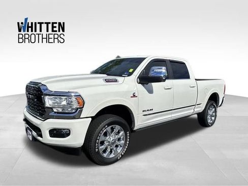 Used 2024 RAM 2500 Limited AWD/4WD image 1