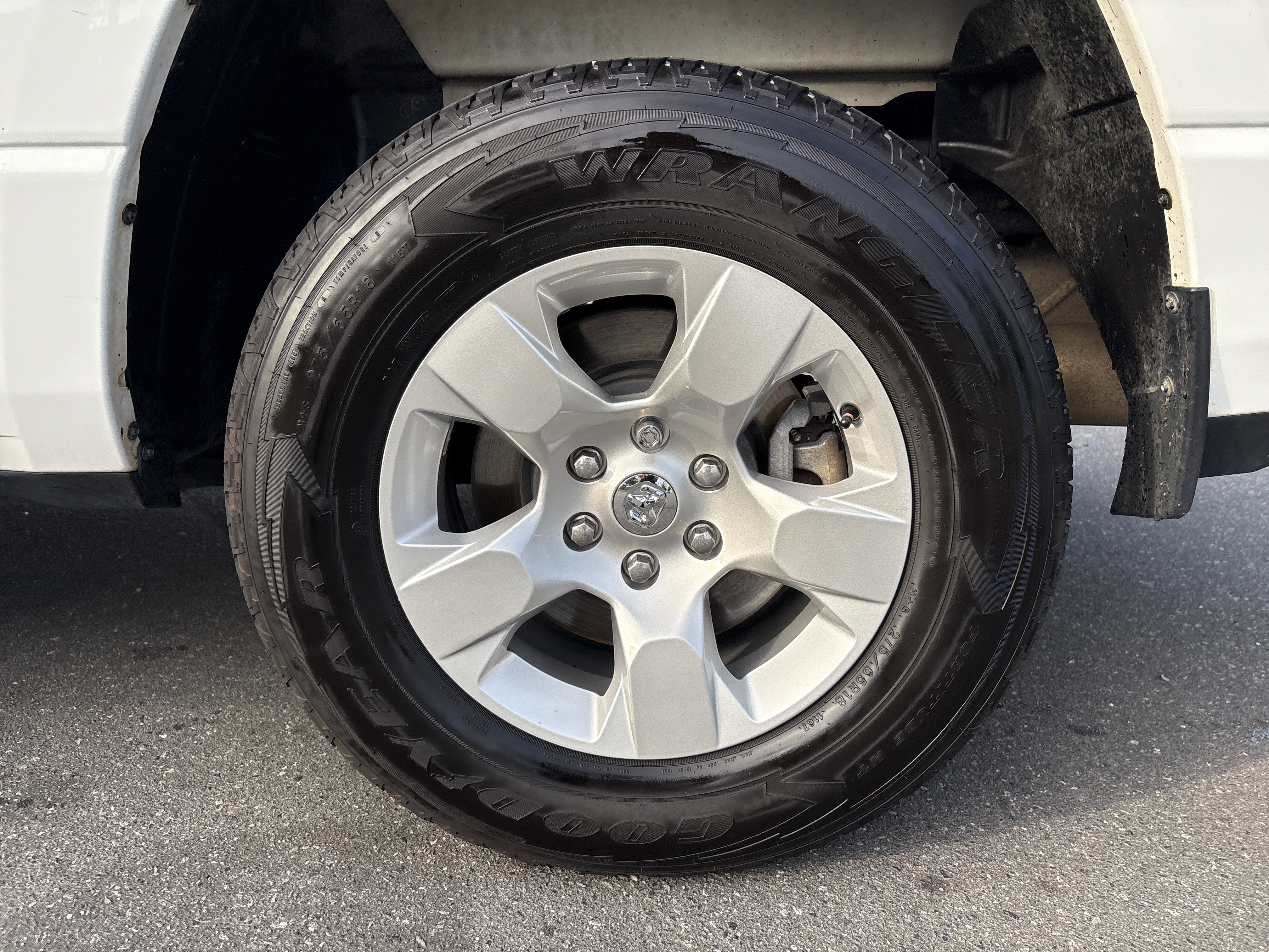 Used 2023 RAM 1500 Big Horn AWD/4WD image 14