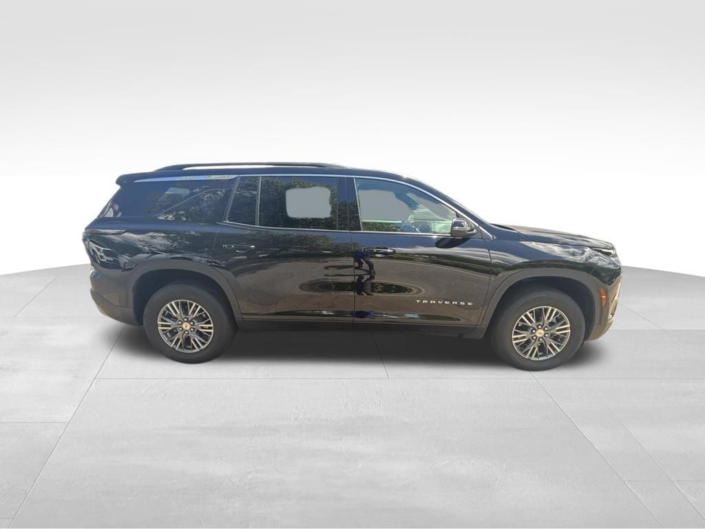 Used 2026 Chevrolet Traverse LT AWD/4WD image 8