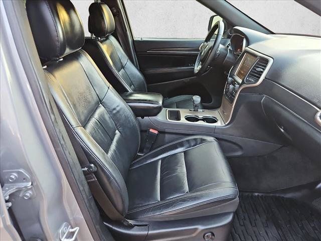 Used 2015 Jeep Grand Cherokee Limited RWD image 17