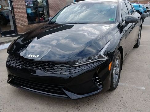 Used 2023 Kia K5 LXS image 1