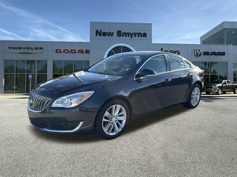 Used 2015 Buick Regal image 8