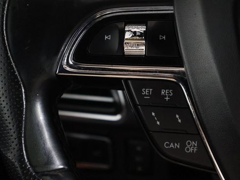Used 2019 Lincoln Navigator L Reserve AWD/4WD image 52